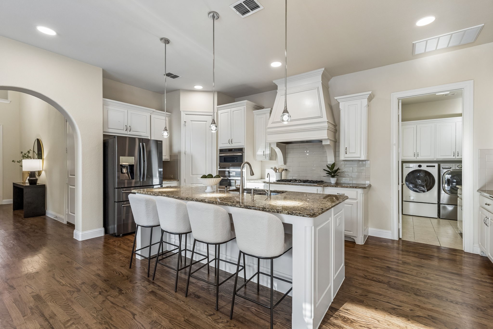 349 Hill Creek Lane Grapevine TX 76051