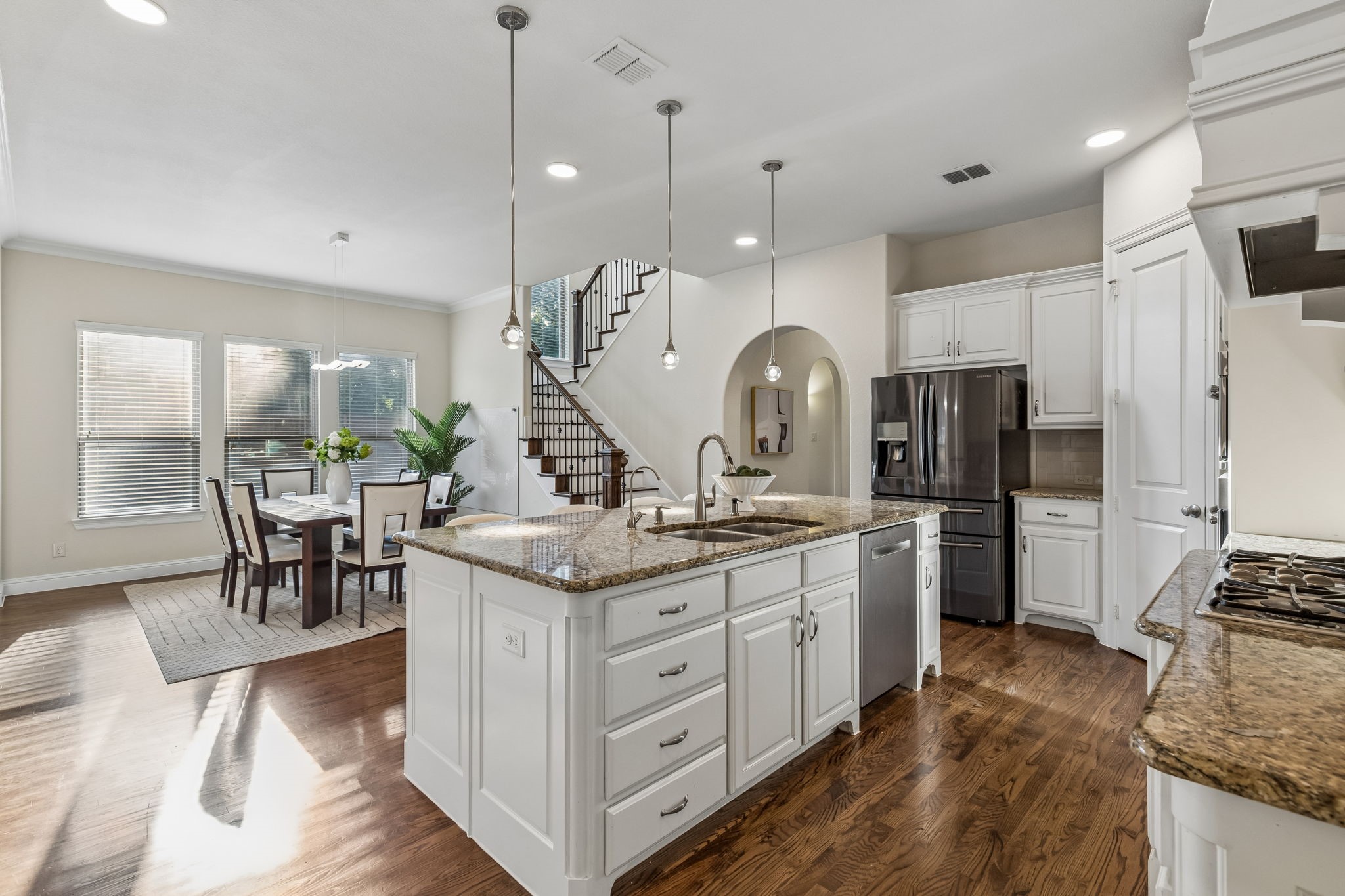 349 Hill Creek Lane Grapevine TX 76051
