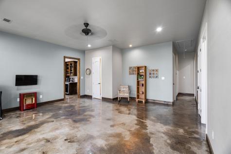 1395 Private Road 4011 Decatur TX 76234