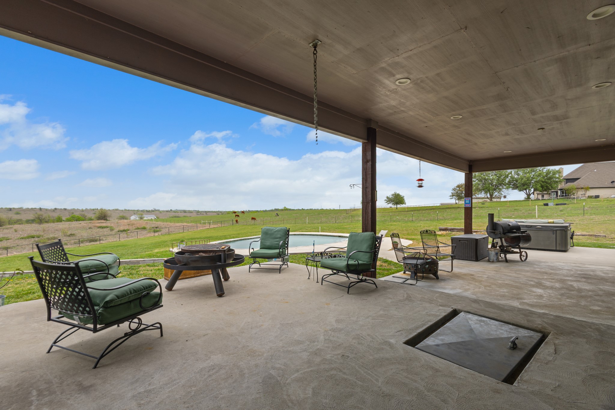 1395 Private Road 4011 Decatur TX 76234