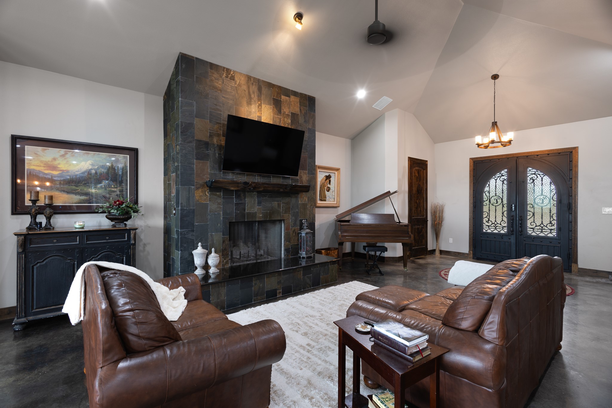 1395 Private Road 4011 Decatur TX 76234