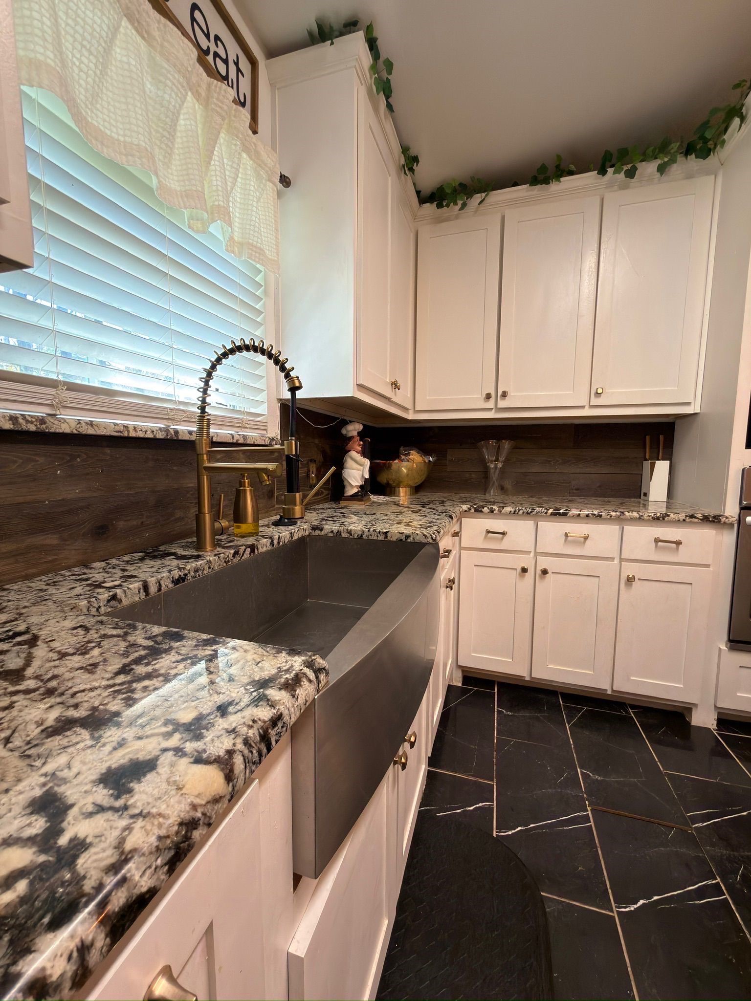 908 N Virginia Street Terrell TX 75160