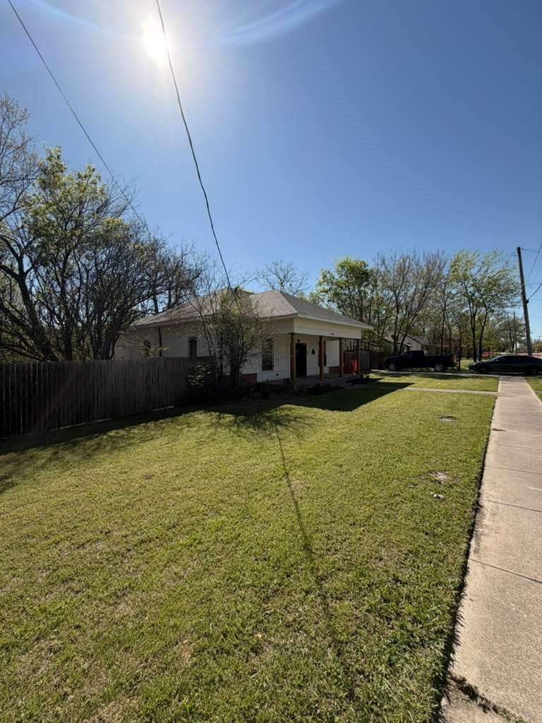 908 N Virginia Street Terrell TX 75160