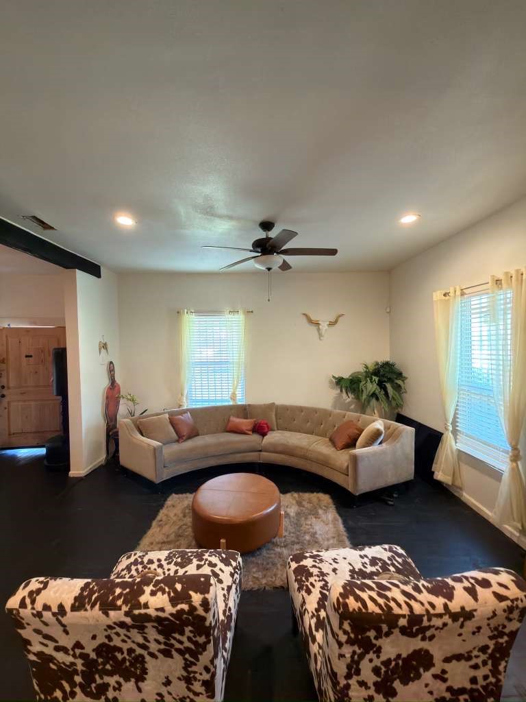 908 N Virginia Street Terrell TX 75160