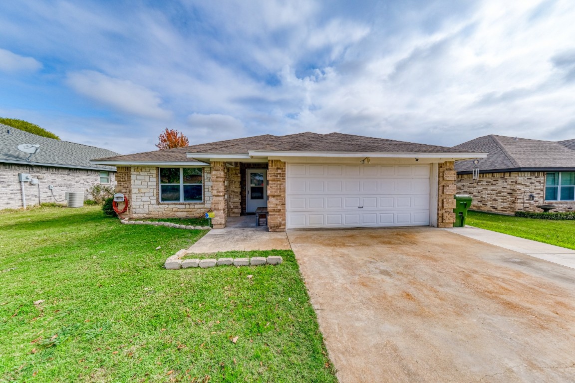 120 Chisolm Trail Court Springtown TX 76082
