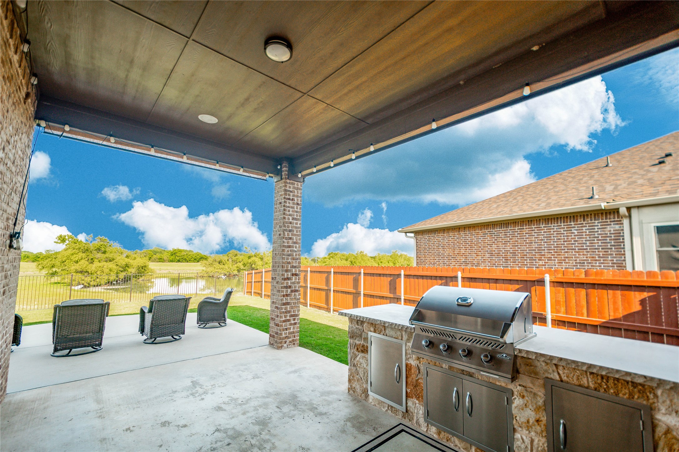 4708 Brookside Drive Denton TX 76226