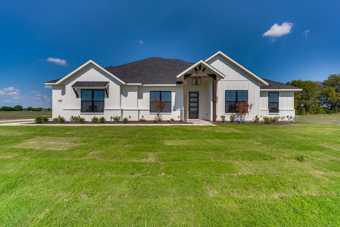 1231 Glade Street Palmer TX 75152