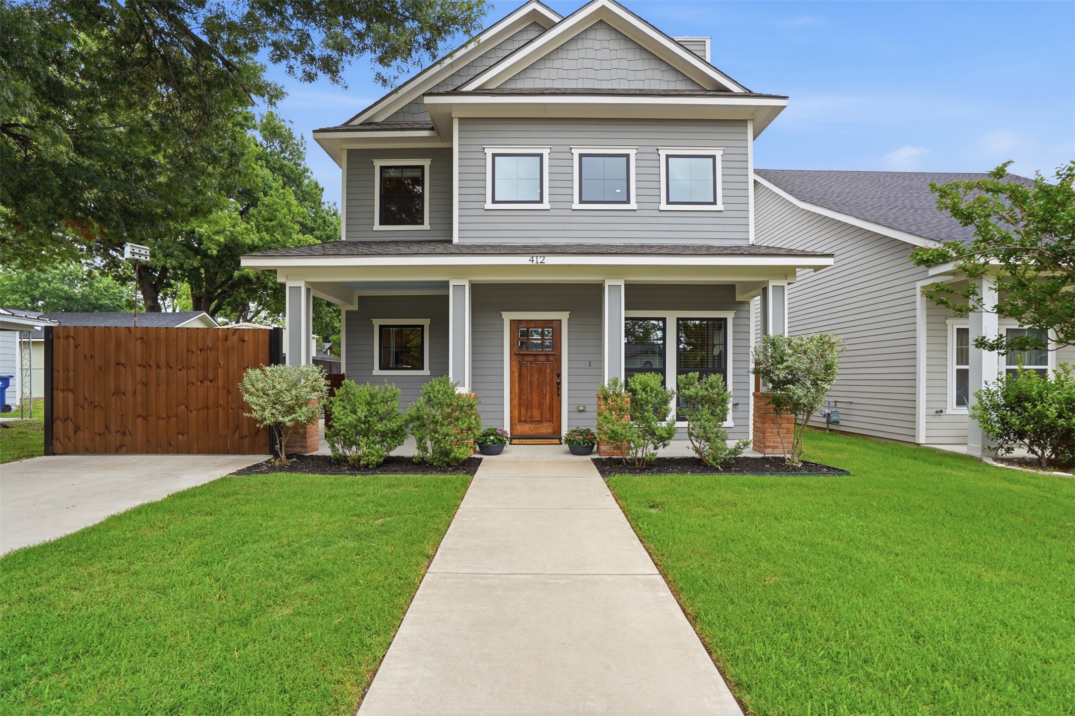412 N Hawkins Street Waxahachie TX 75165