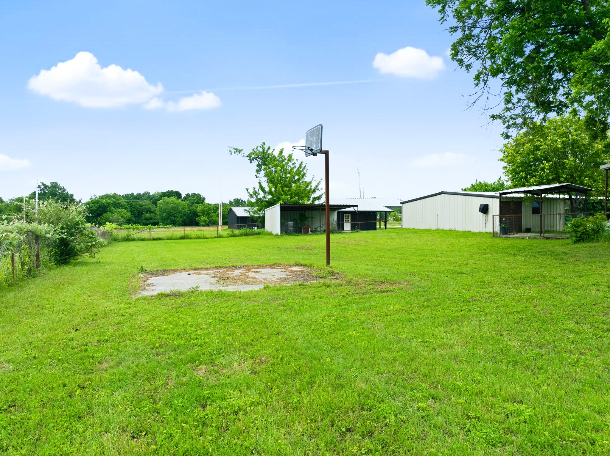 119 Avenue A Walnut Springs TX 76690