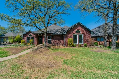 2205 Sand Creek Court Arlington TX 76006