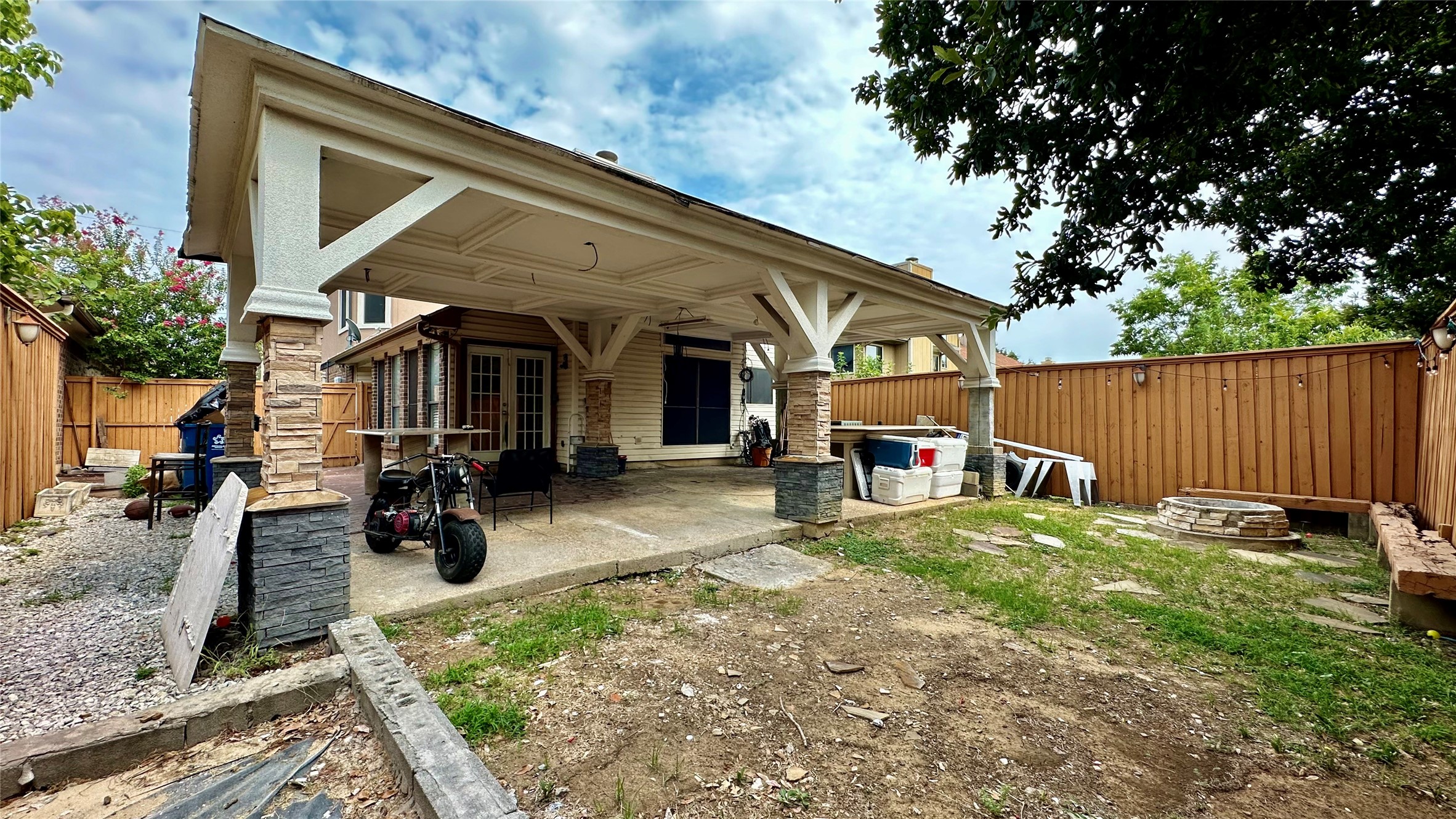 924 S Old Orchard Lane Lewisville TX 75067