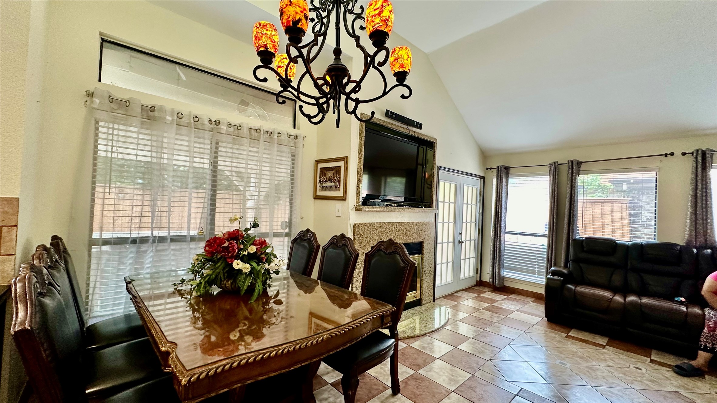 924 S Old Orchard Lane Lewisville TX 75067