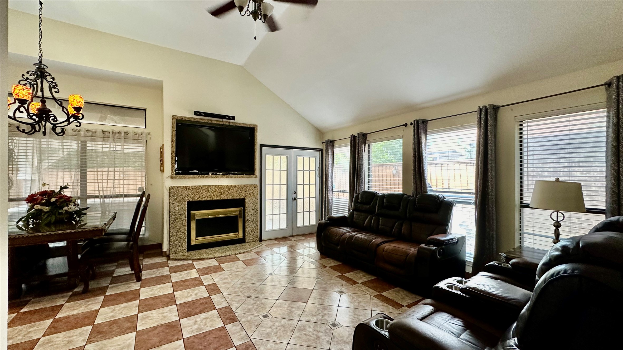 924 S Old Orchard Lane Lewisville TX 75067