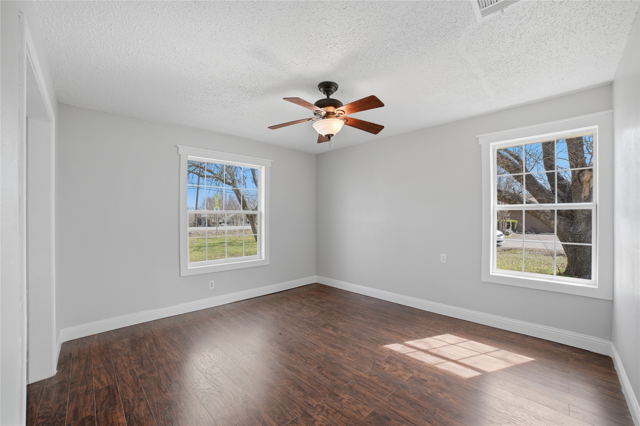 404 S 4th Street Crandall TX 75114