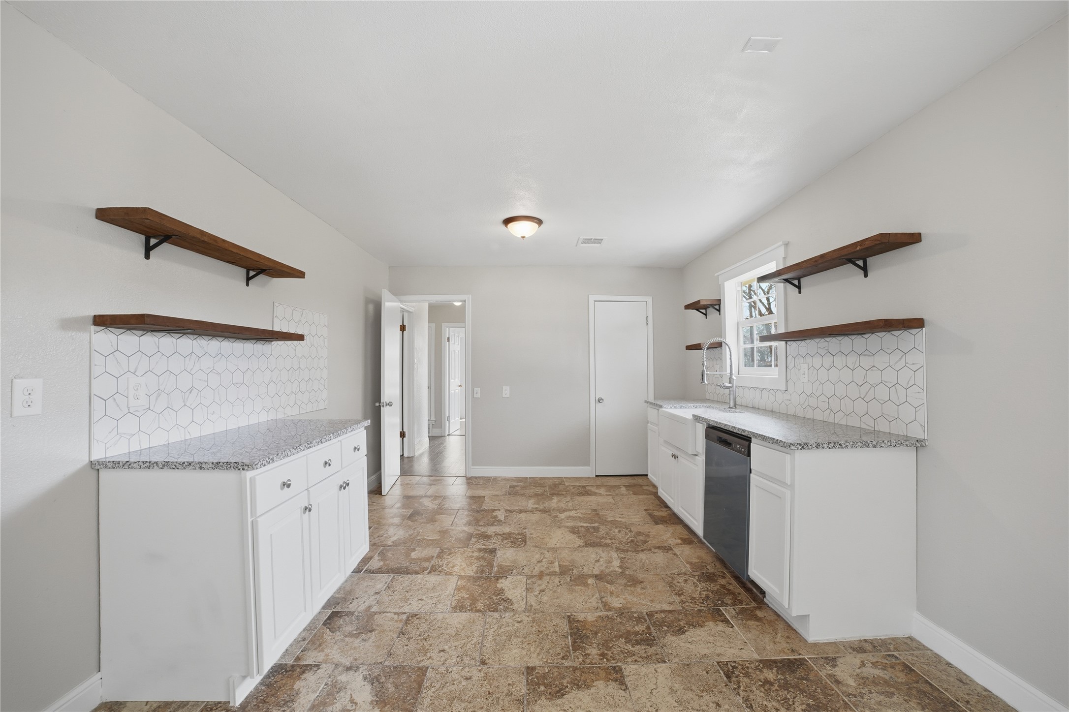 404 S 4th Street Crandall TX 75114