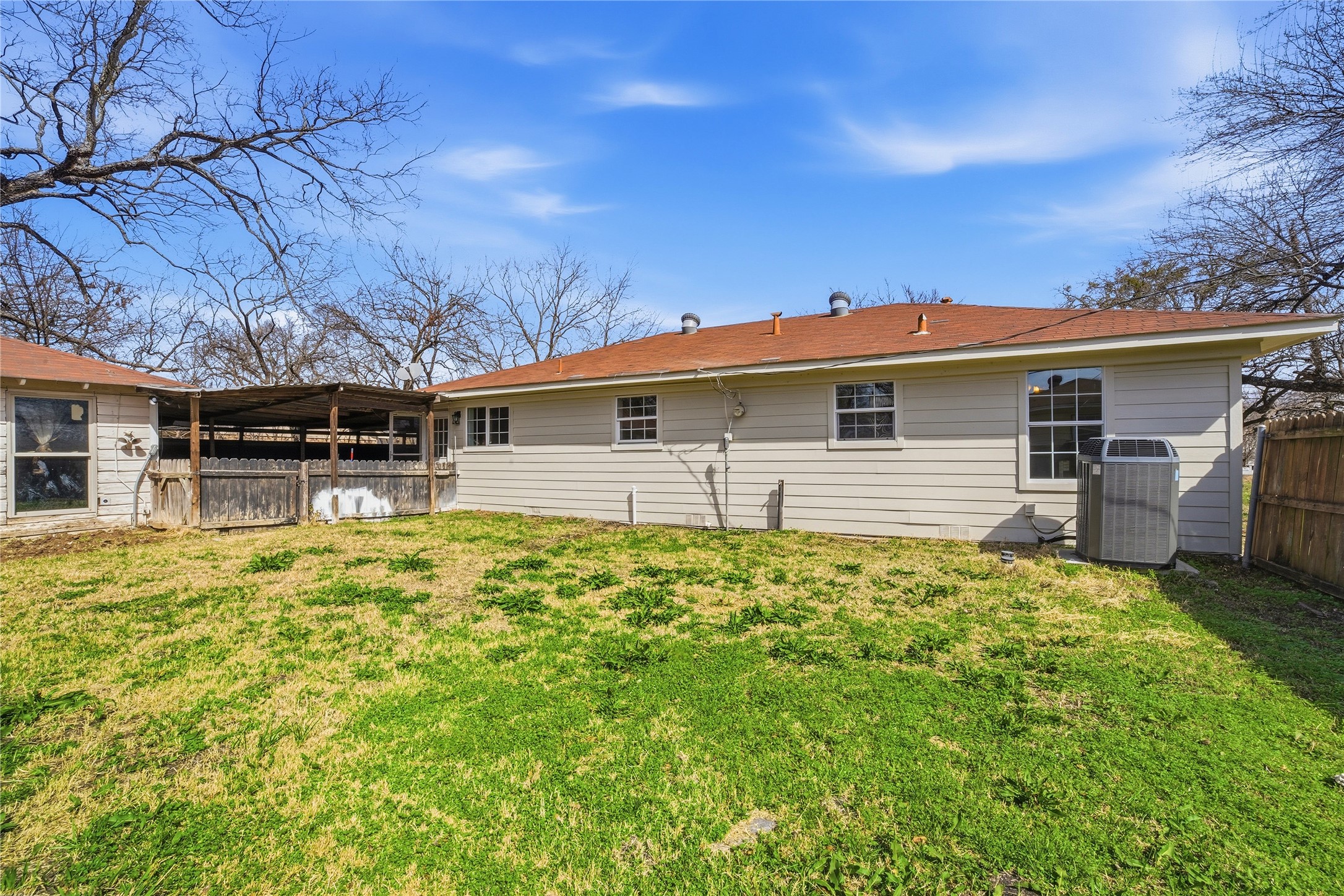 404 S 4th Street Crandall TX 75114