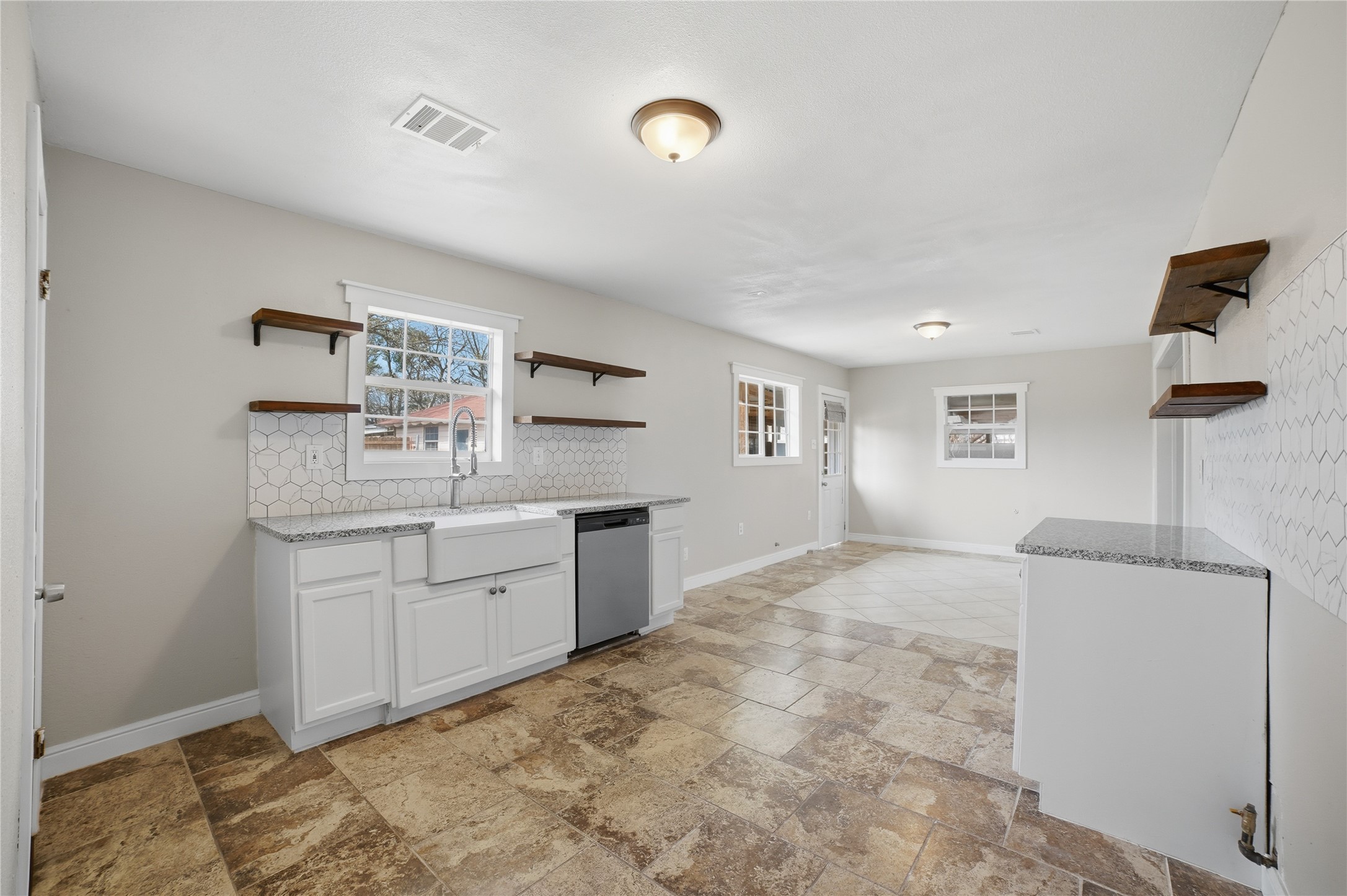 404 S 4th Street Crandall TX 75114