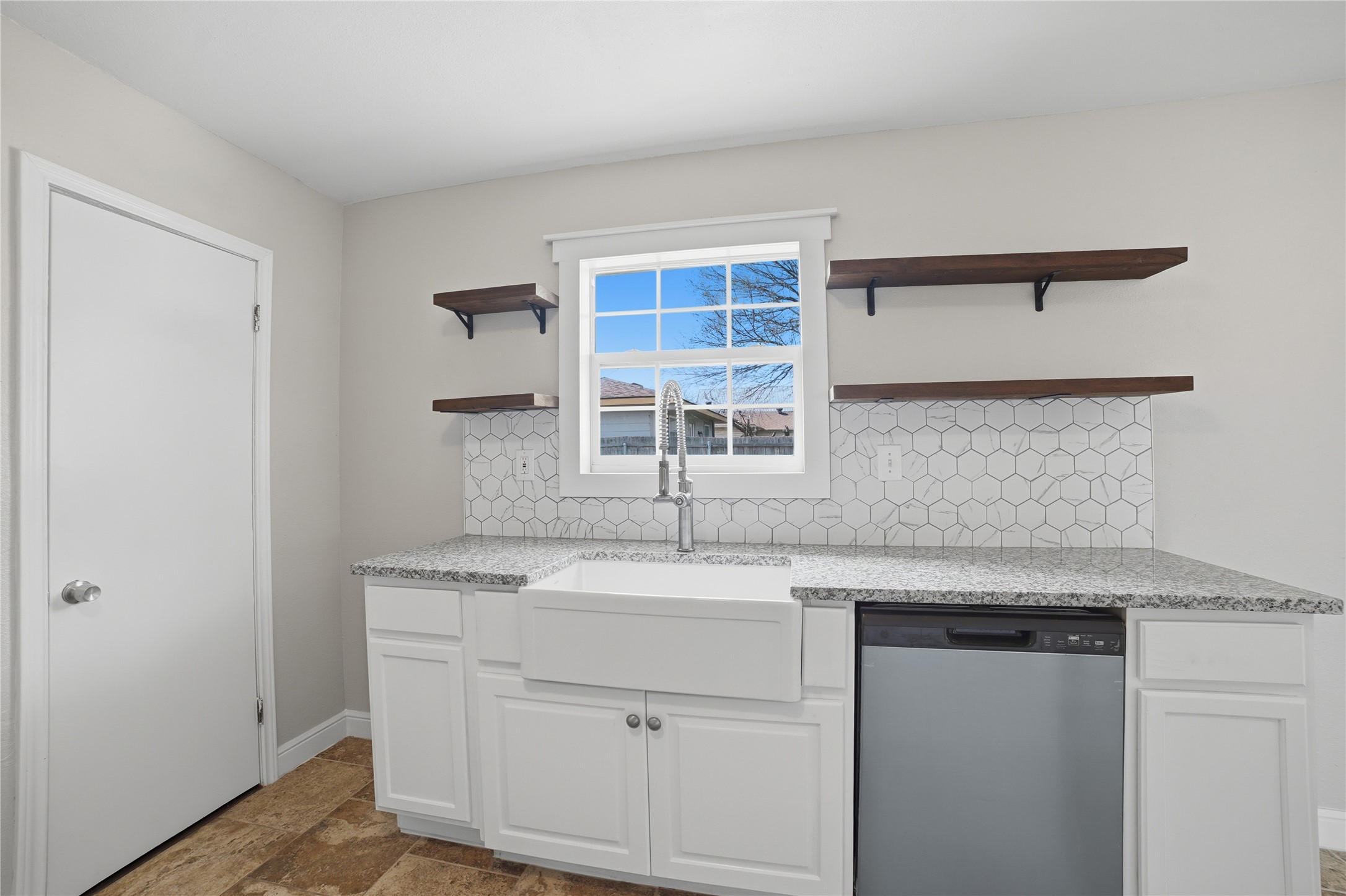 404 S 4th Street Crandall TX 75114