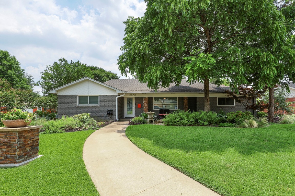 2800 Yorkshire Street Irving TX 75061
