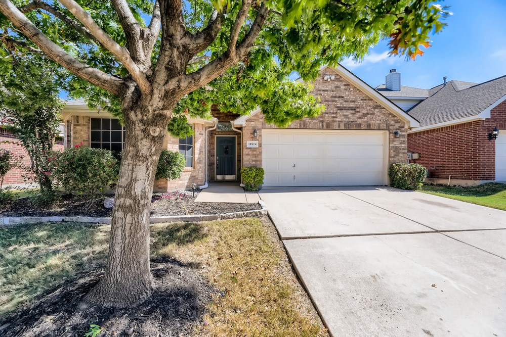 11824 Basilwood Drive Fort Worth TX 76244