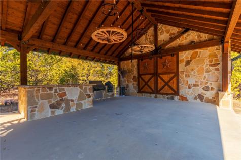 1221 County Road 3115 Bonham TX 75418