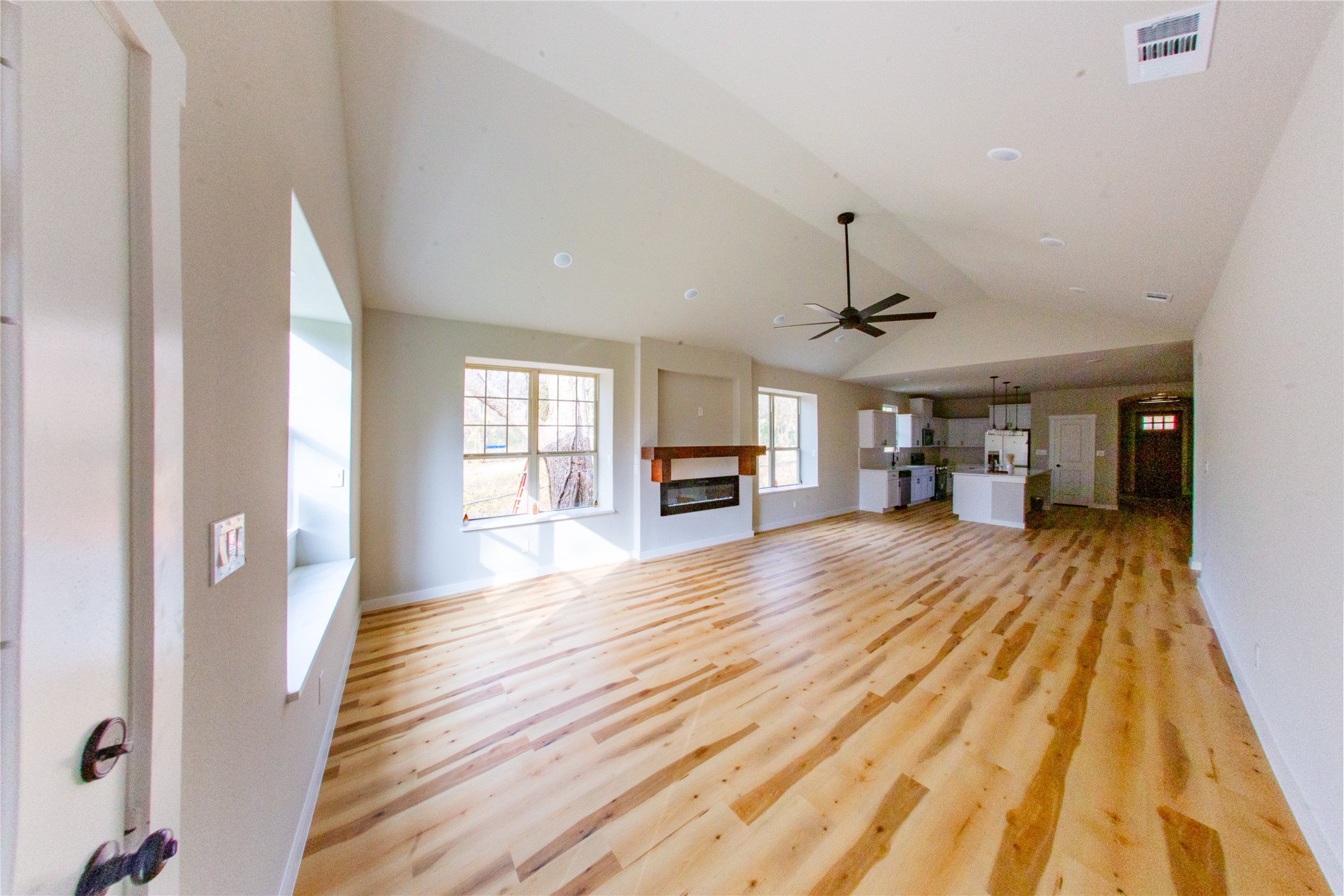 1421 W Sherman Street Paris TX 75460