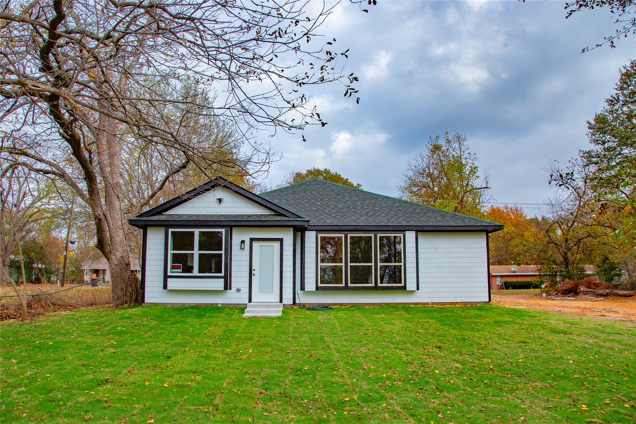 1421 W Sherman Street Paris TX 75460