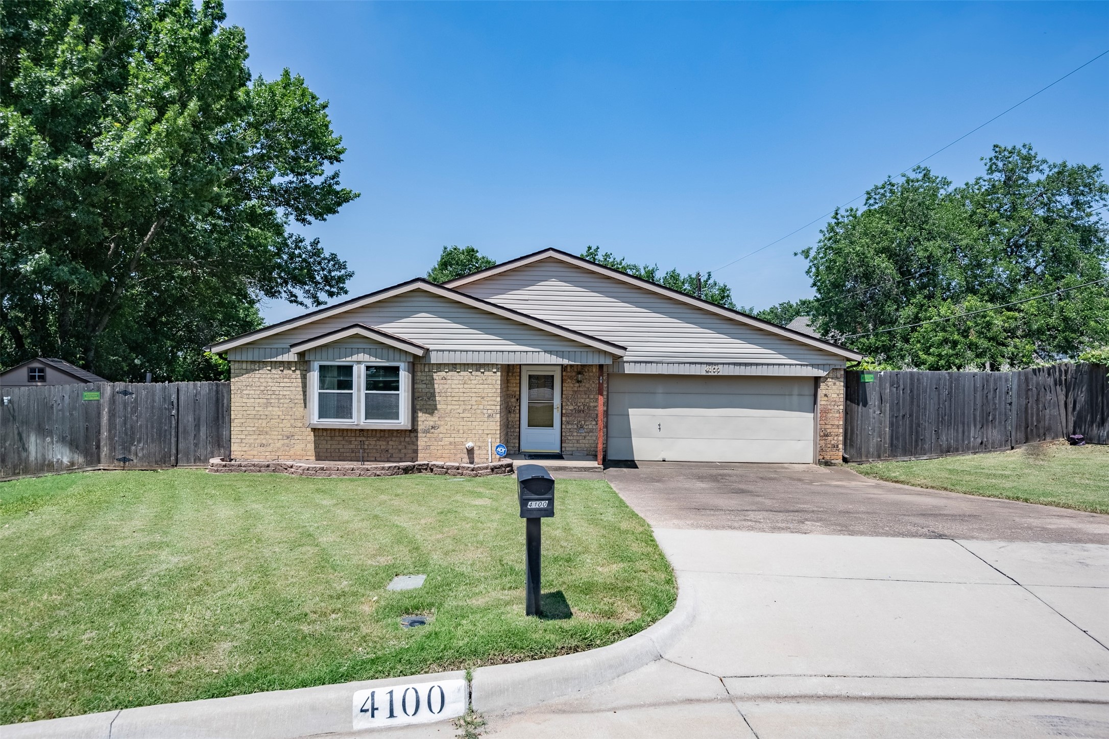 4100 Canal Court Arlington TX 76016
