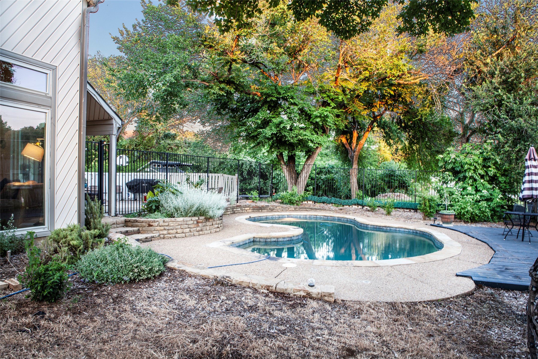 810 Highland Hills Lane Highland Village TX 75077