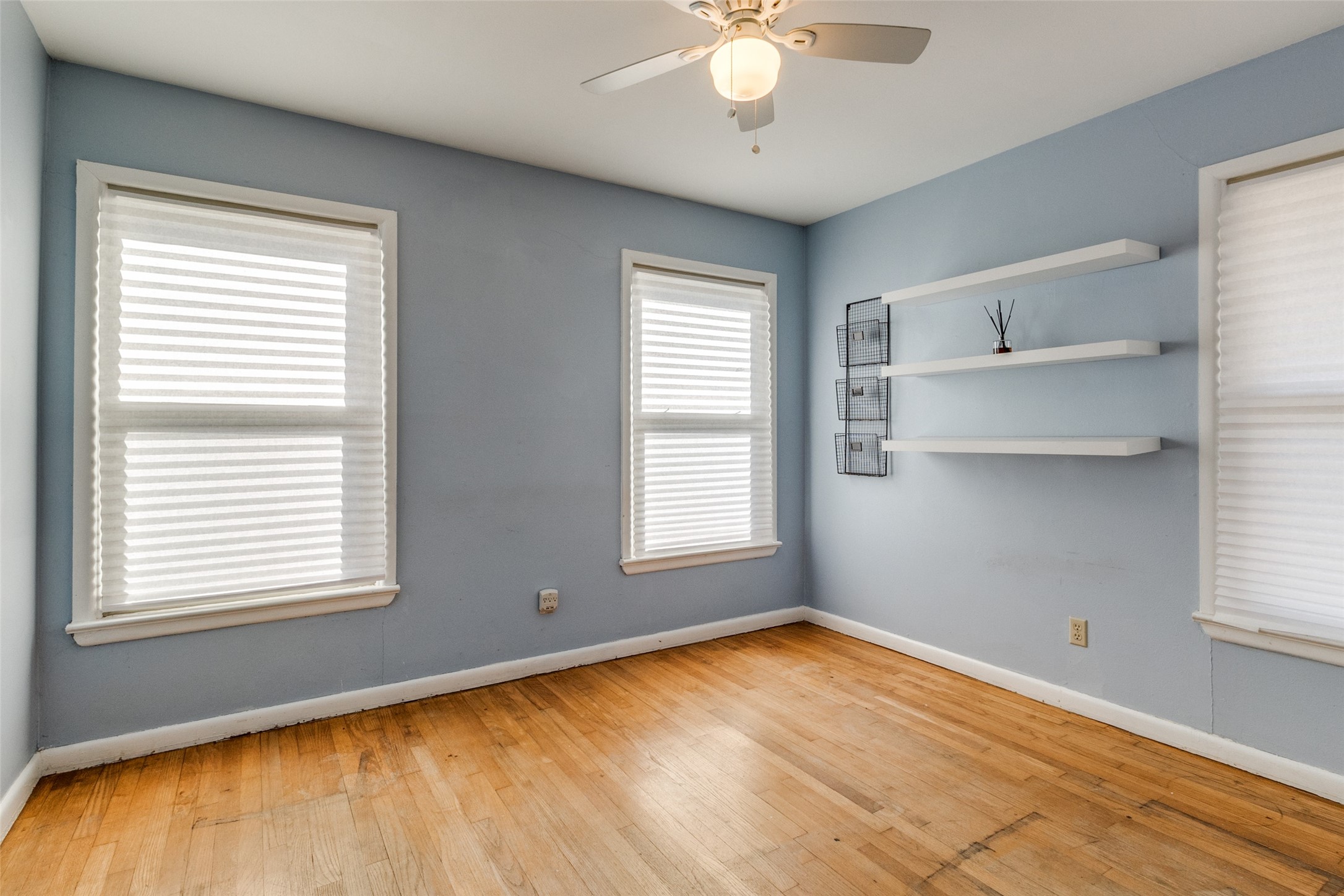 435 Parkhurst Drive Dallas TX 75218