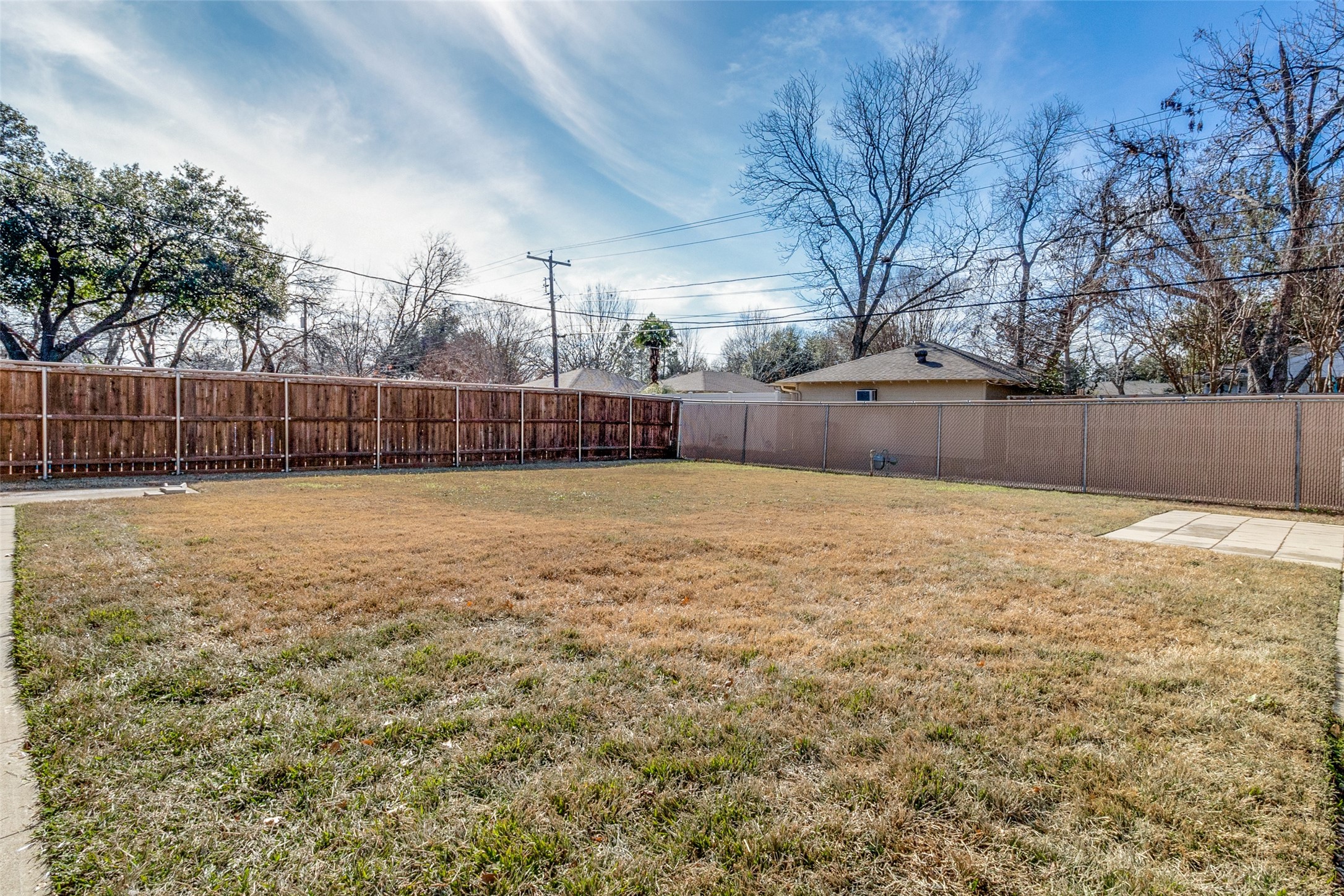 435 Parkhurst Drive Dallas TX 75218