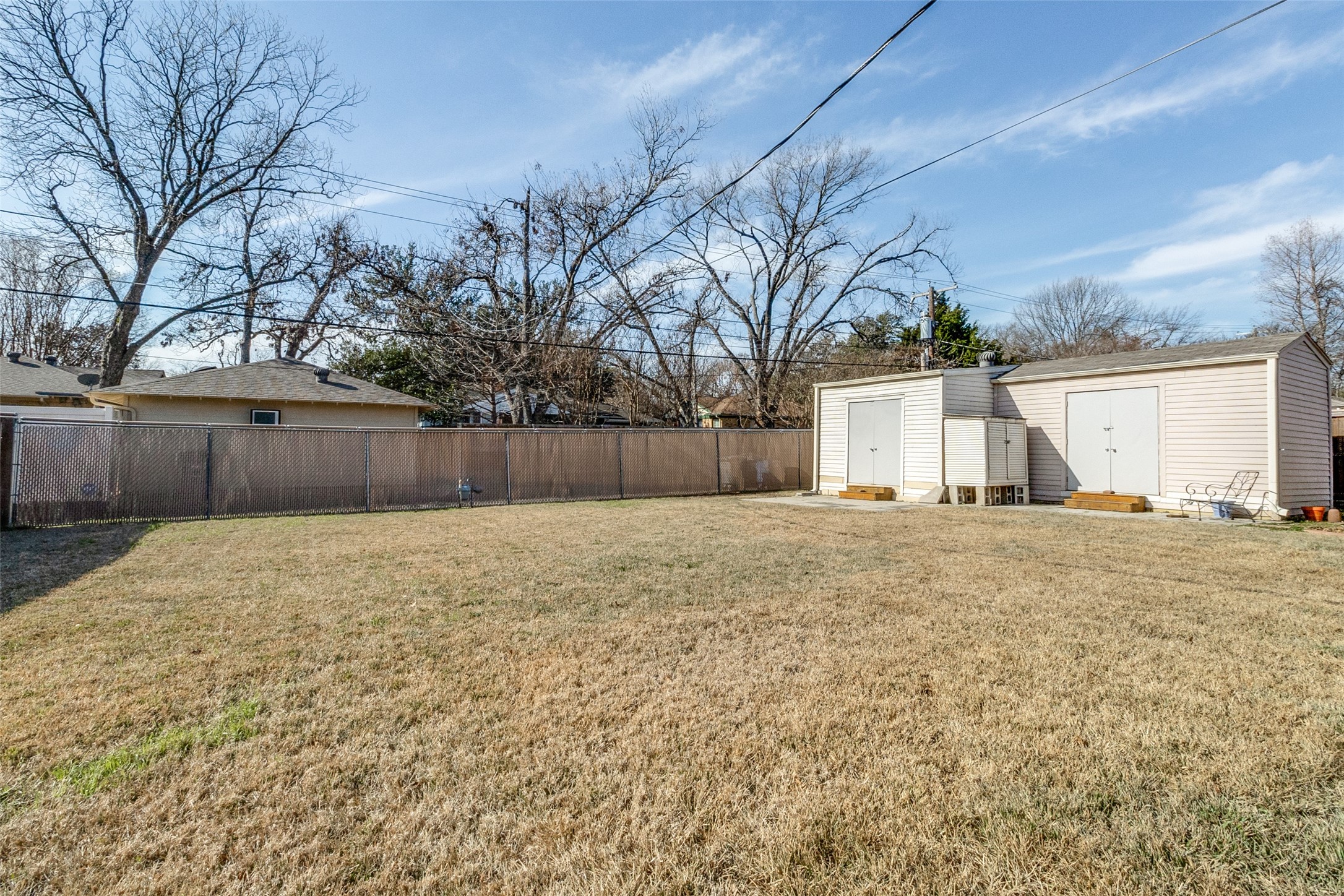 435 Parkhurst Drive Dallas TX 75218