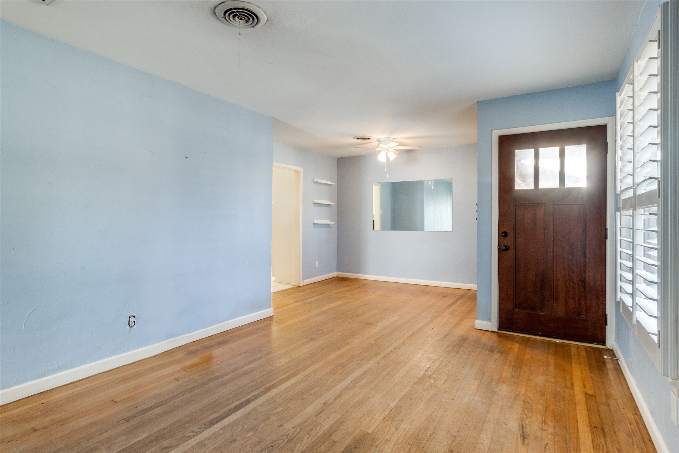 435 Parkhurst Drive Dallas TX 75218