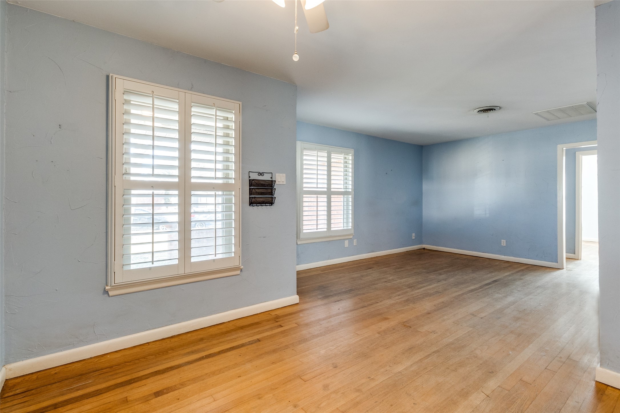 435 Parkhurst Drive Dallas TX 75218