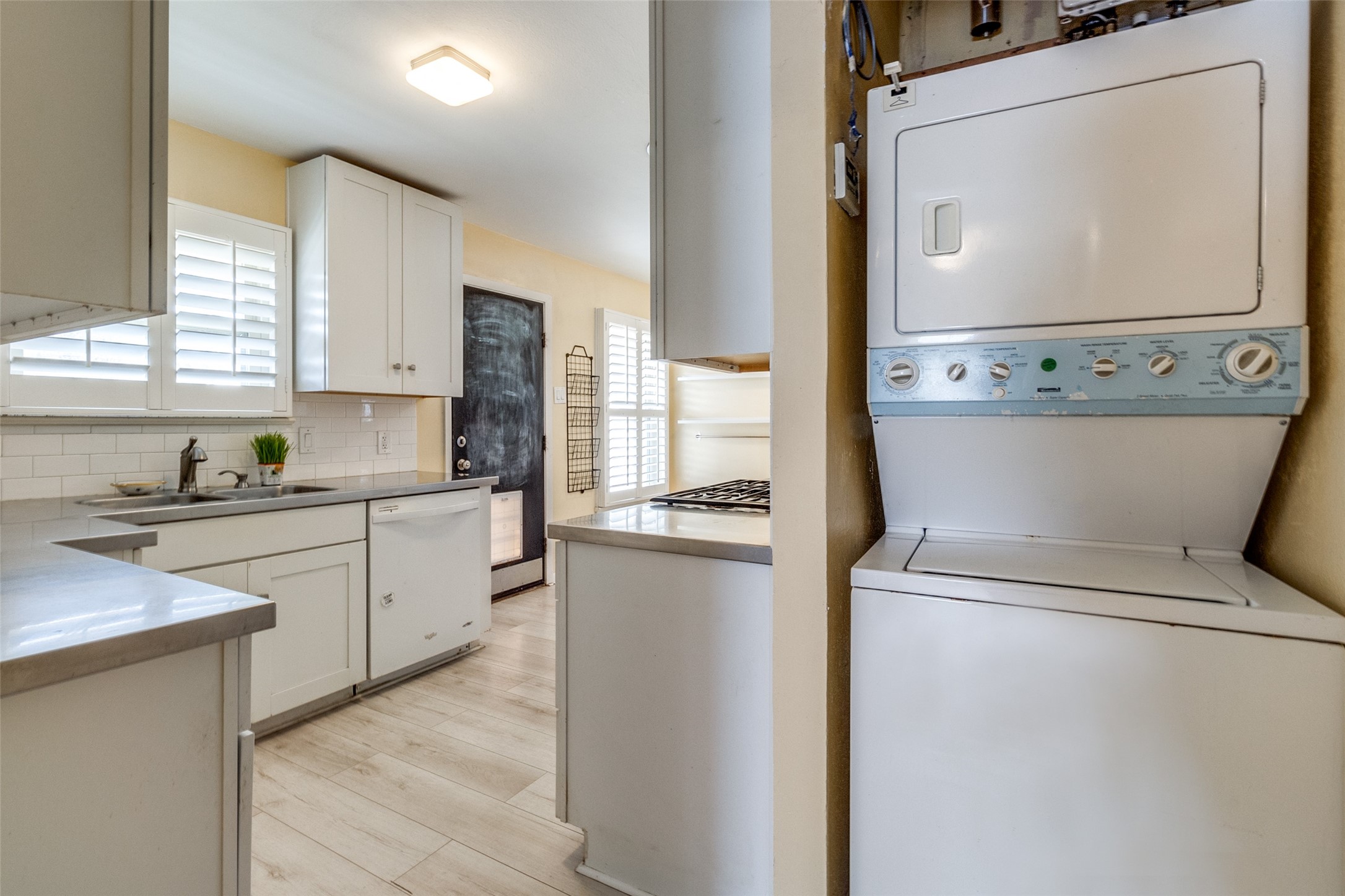 435 Parkhurst Drive Dallas TX 75218