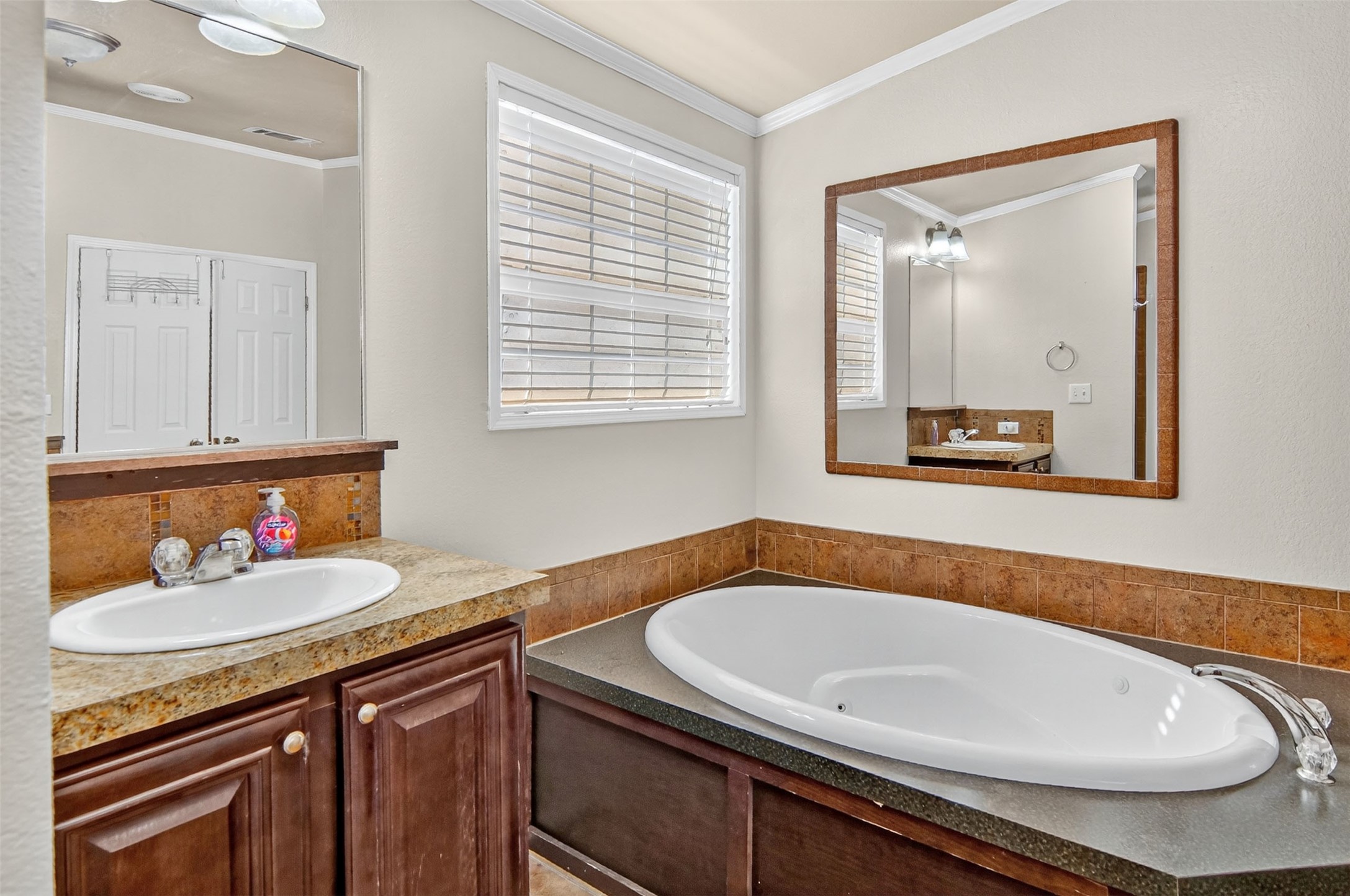 166 Quiten Lane Possum Kingdom Lake TX 76450