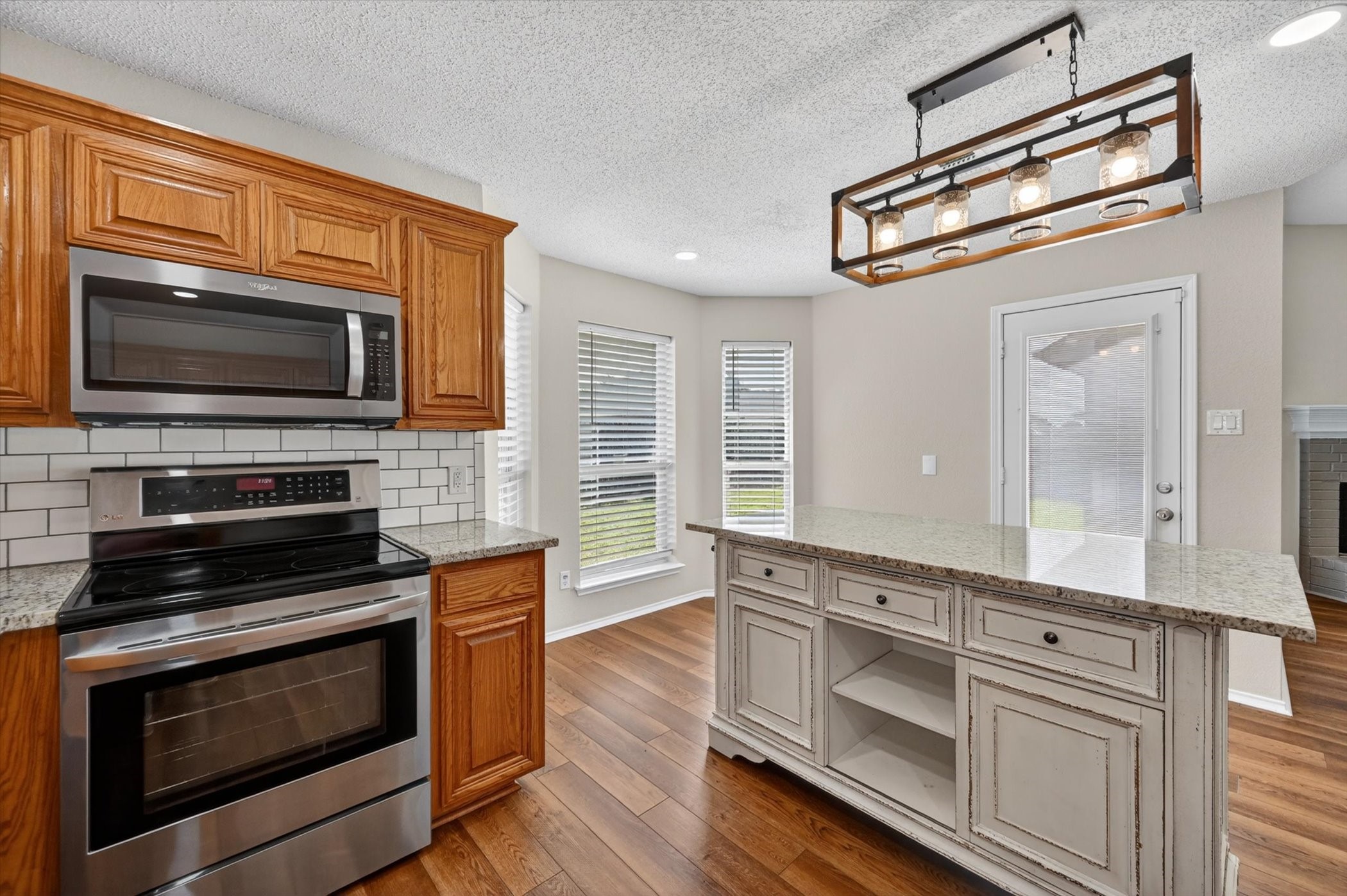 548 Marybeth Drive Burleson TX 76028