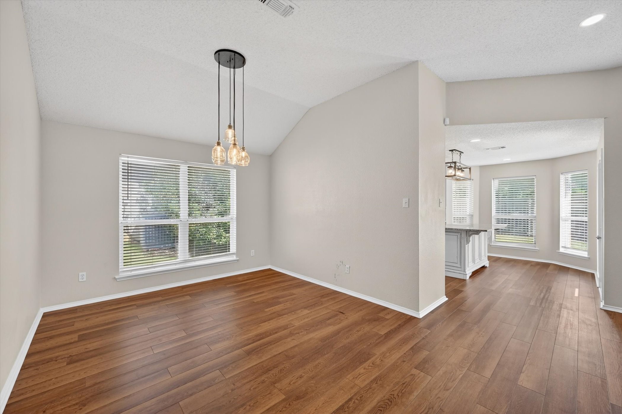 548 Marybeth Drive Burleson TX 76028
