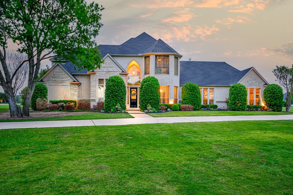 114 W Aurora Vista Trail Aurora TX 76078