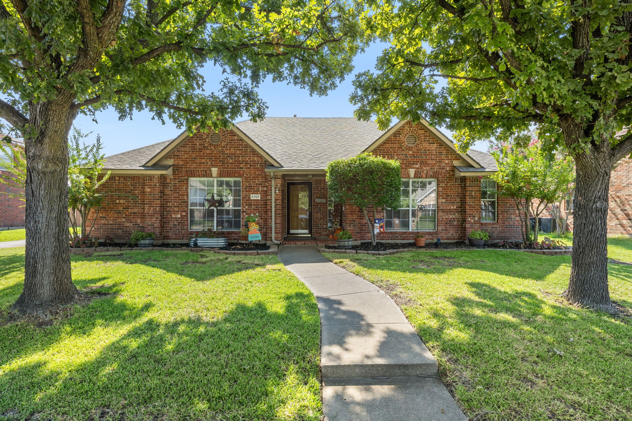 6707 Foxglove Trail Sachse TX 75048