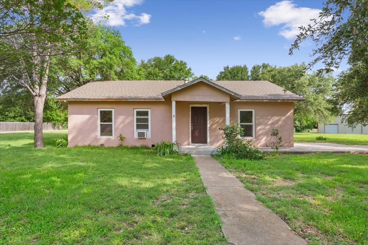 1084 Speegle Road Woodway TX 76712