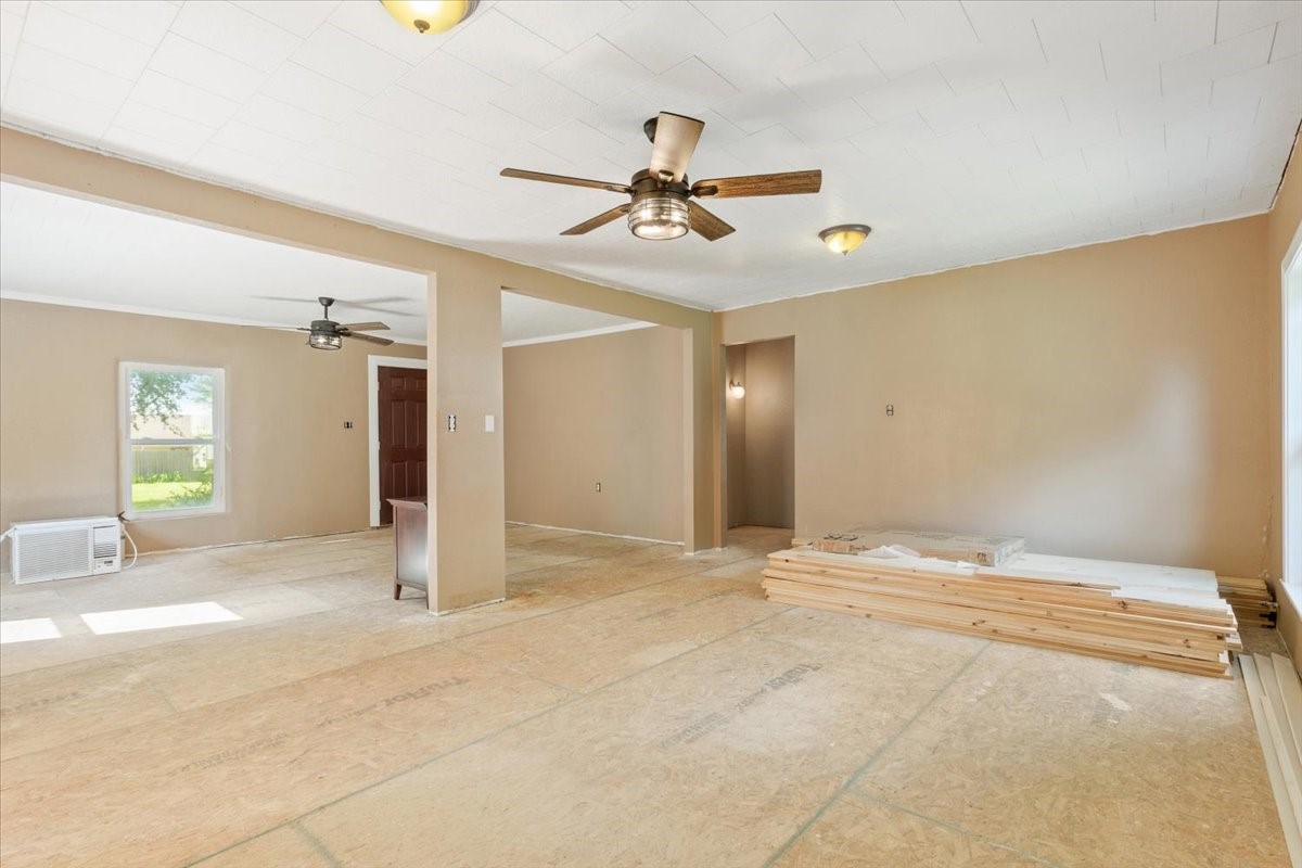 1084 Speegle Road Woodway TX 76712