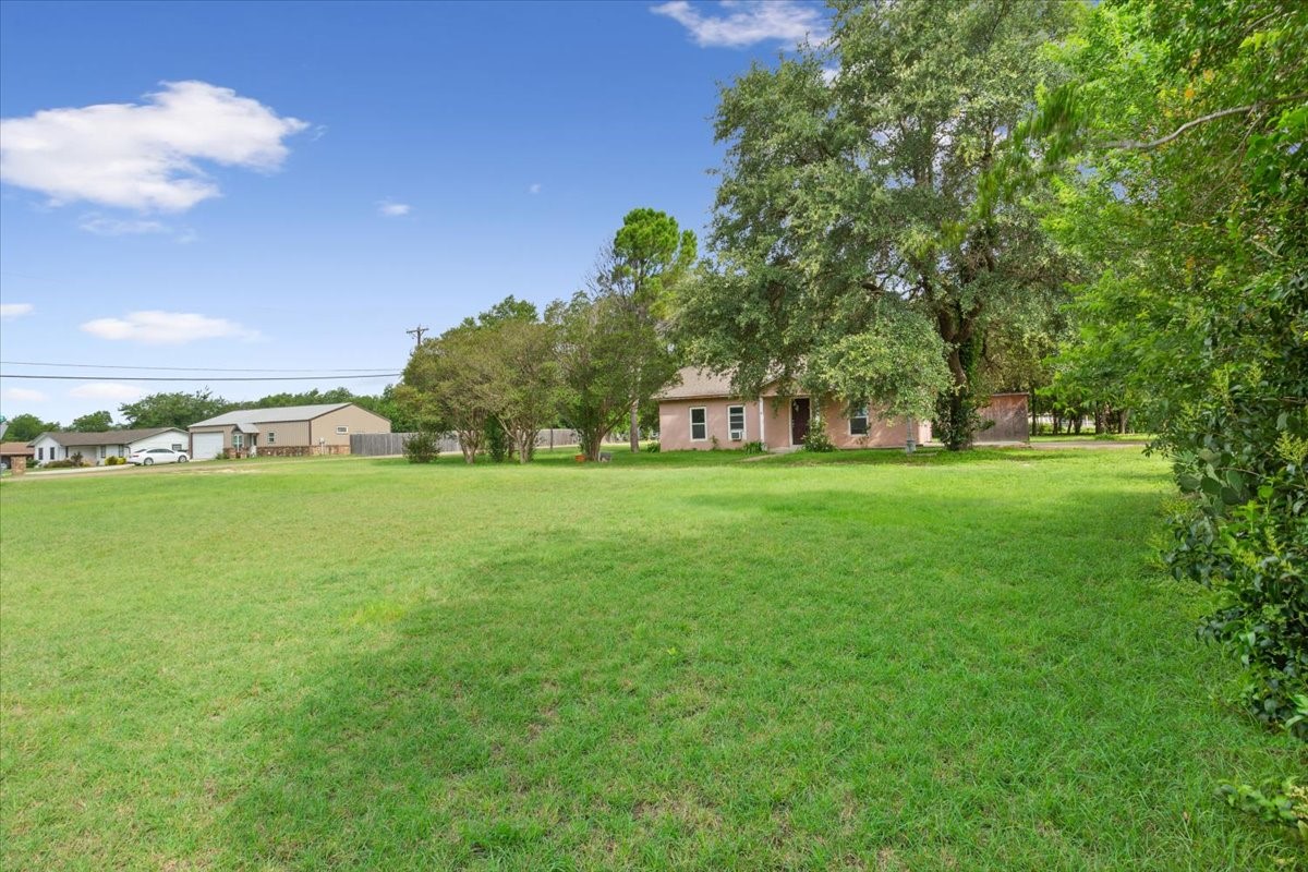 1084 Speegle Road Woodway TX 76712