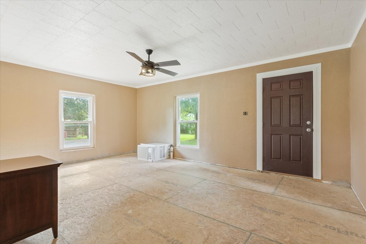 1084 Speegle Road Woodway TX 76712