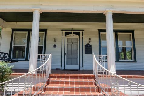 1206 W 4th Avenue Corsicana TX 75110