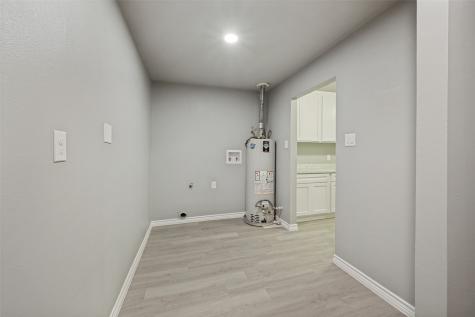 2105 Cottie Lane Arlington TX 76010
