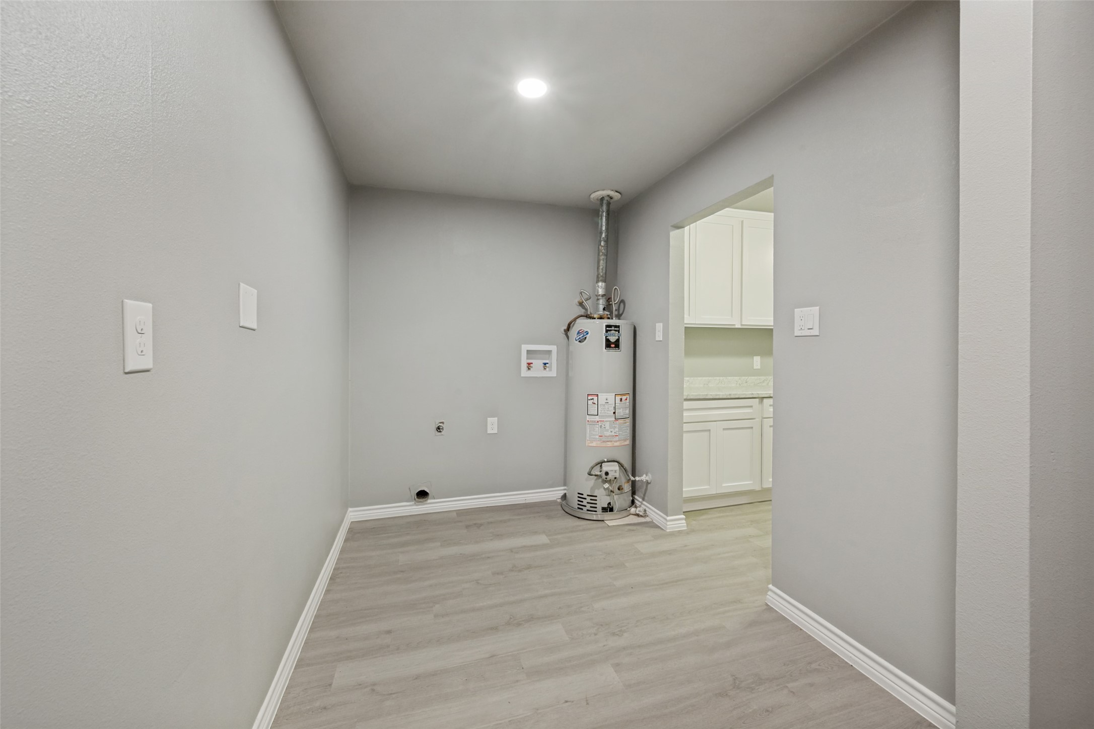 2105 Cottie Lane Arlington TX 76010