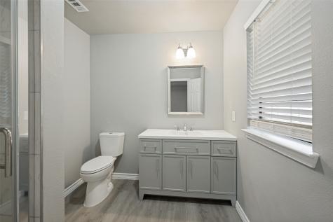 2105 Cottie Lane Arlington TX 76010