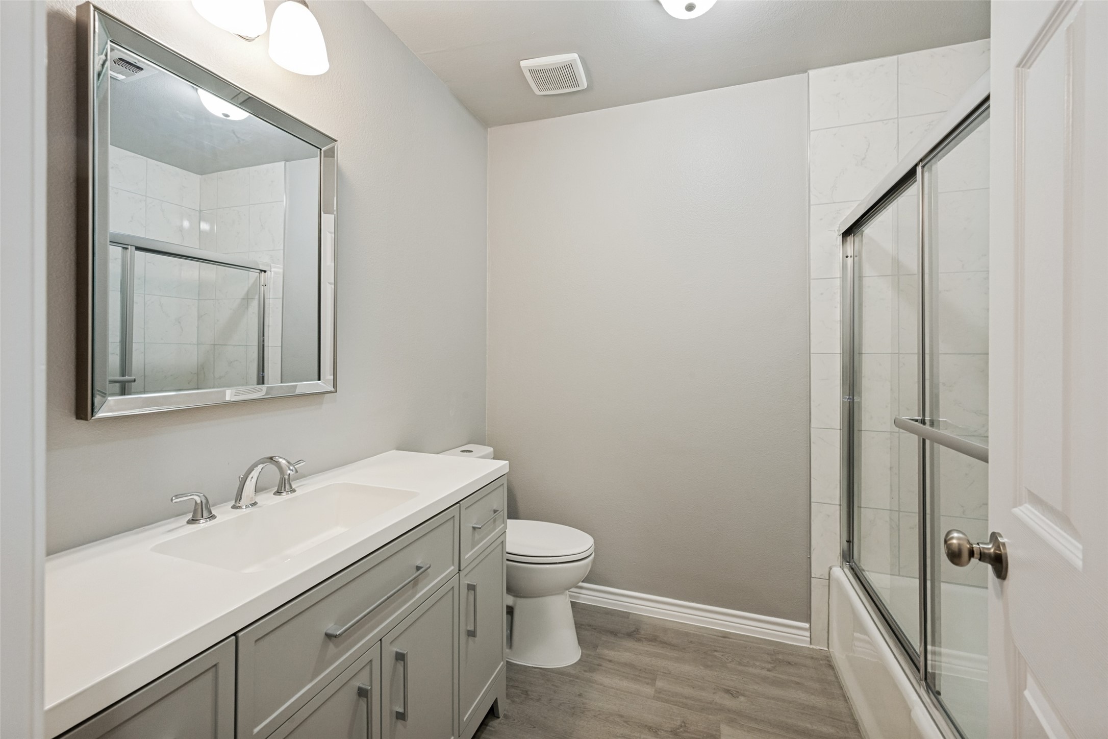 2105 Cottie Lane Arlington TX 76010
