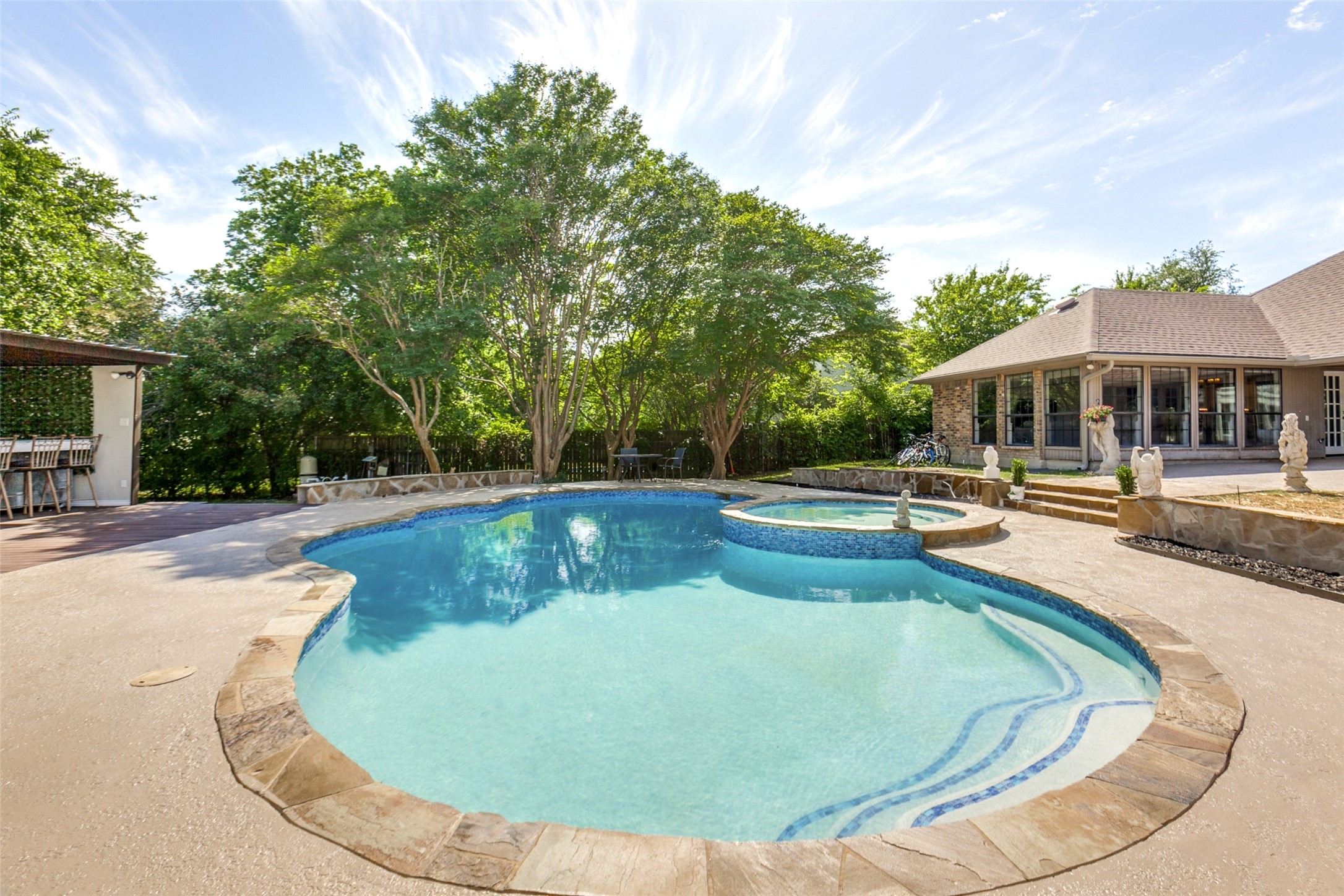 10030 Woodlake Drive Dallas TX 75243